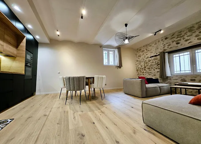 Le Rempart - T3 Dans Vieil