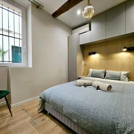 Le Rempart - T3 Dans Vieil *