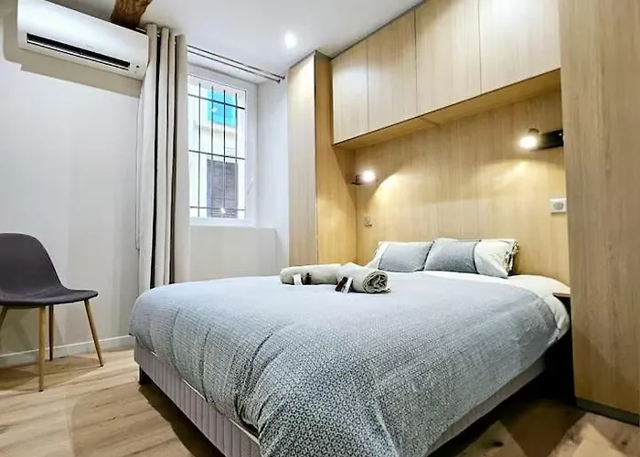 Апартаменты Le Rempart - T3 Dans Vieil Антиб